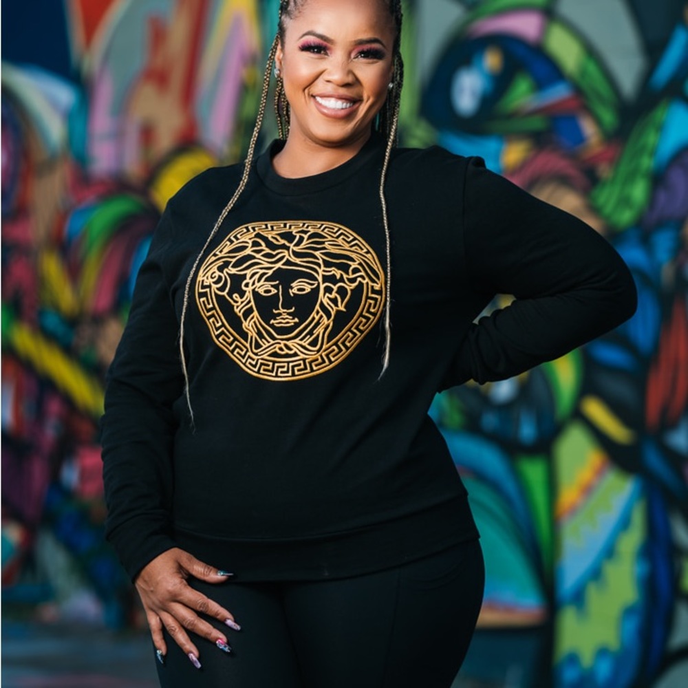 Beautiful black & gold Versace sweater
